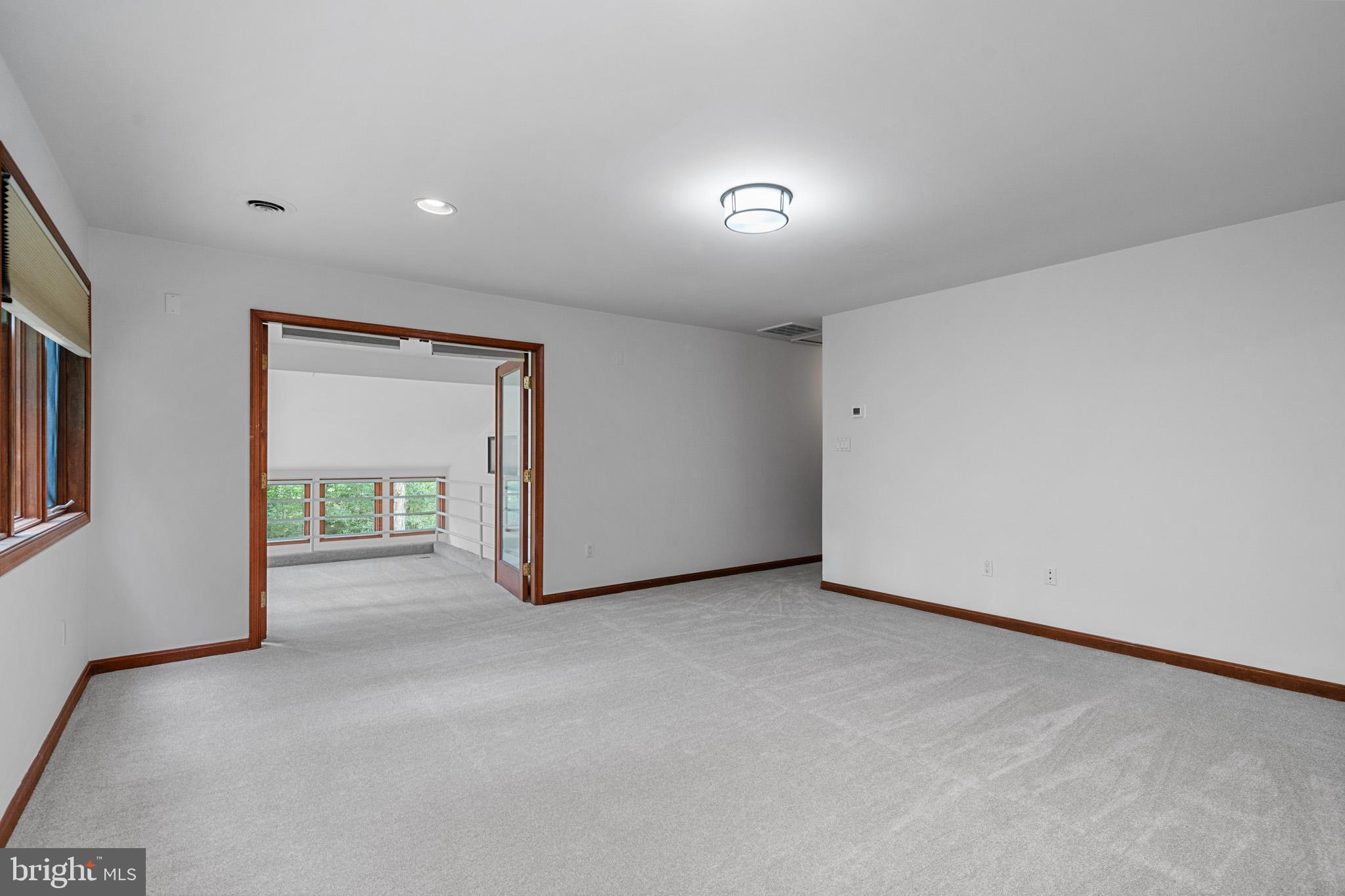 La Plata, Maryland, 20646, United States, 5 Bedrooms Bedrooms, ,4 BathroomsBathrooms,Residential,For Sale,1928558
