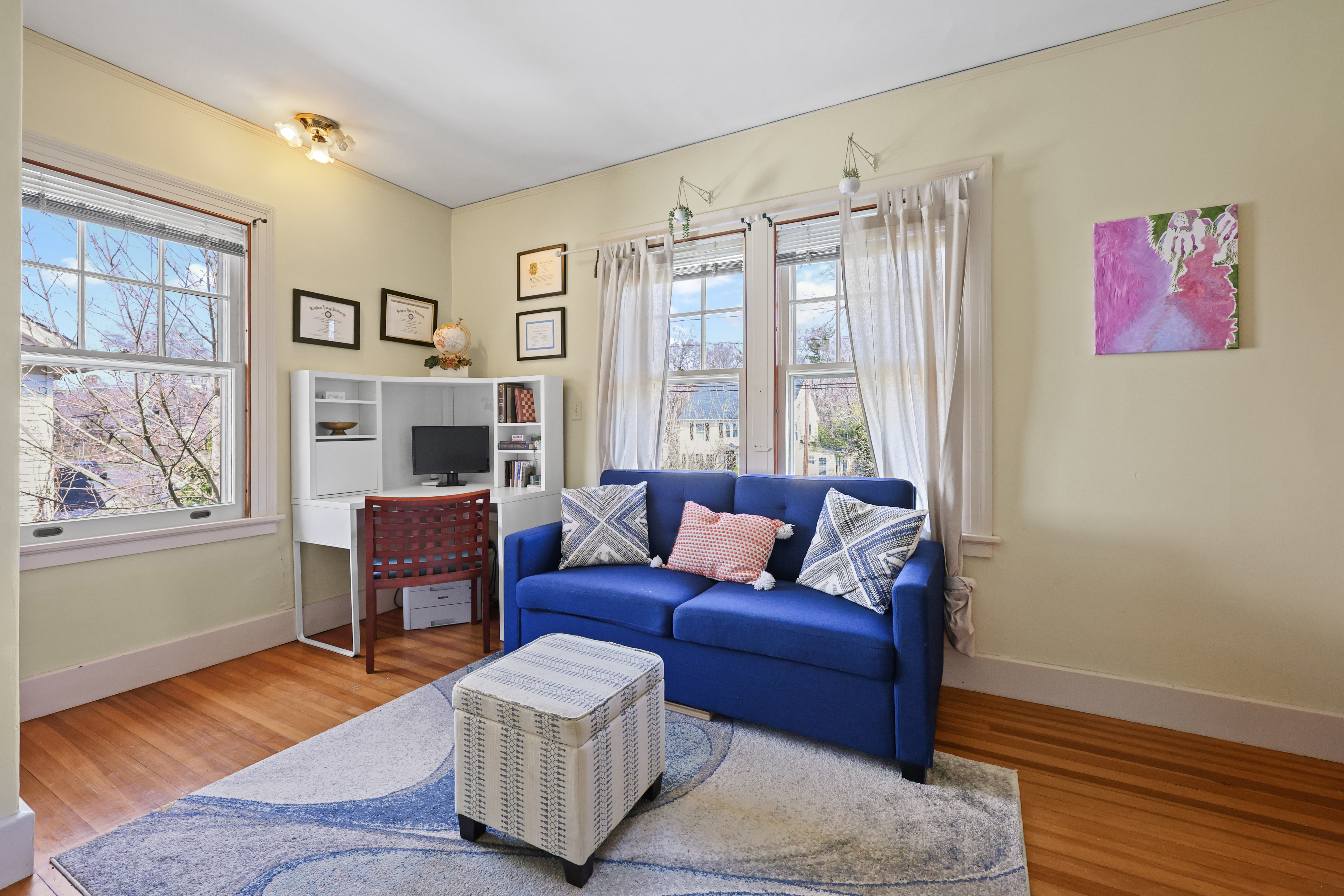  1720 Whitney Avenue - 物件實景