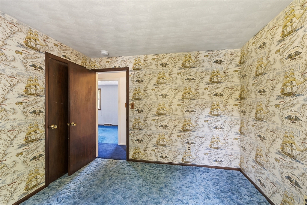 Peabody, Massachusetts, 01960, United States, 4 Bedrooms Bedrooms, ,2 BathroomsBathrooms,Residential,For Sale,1939511