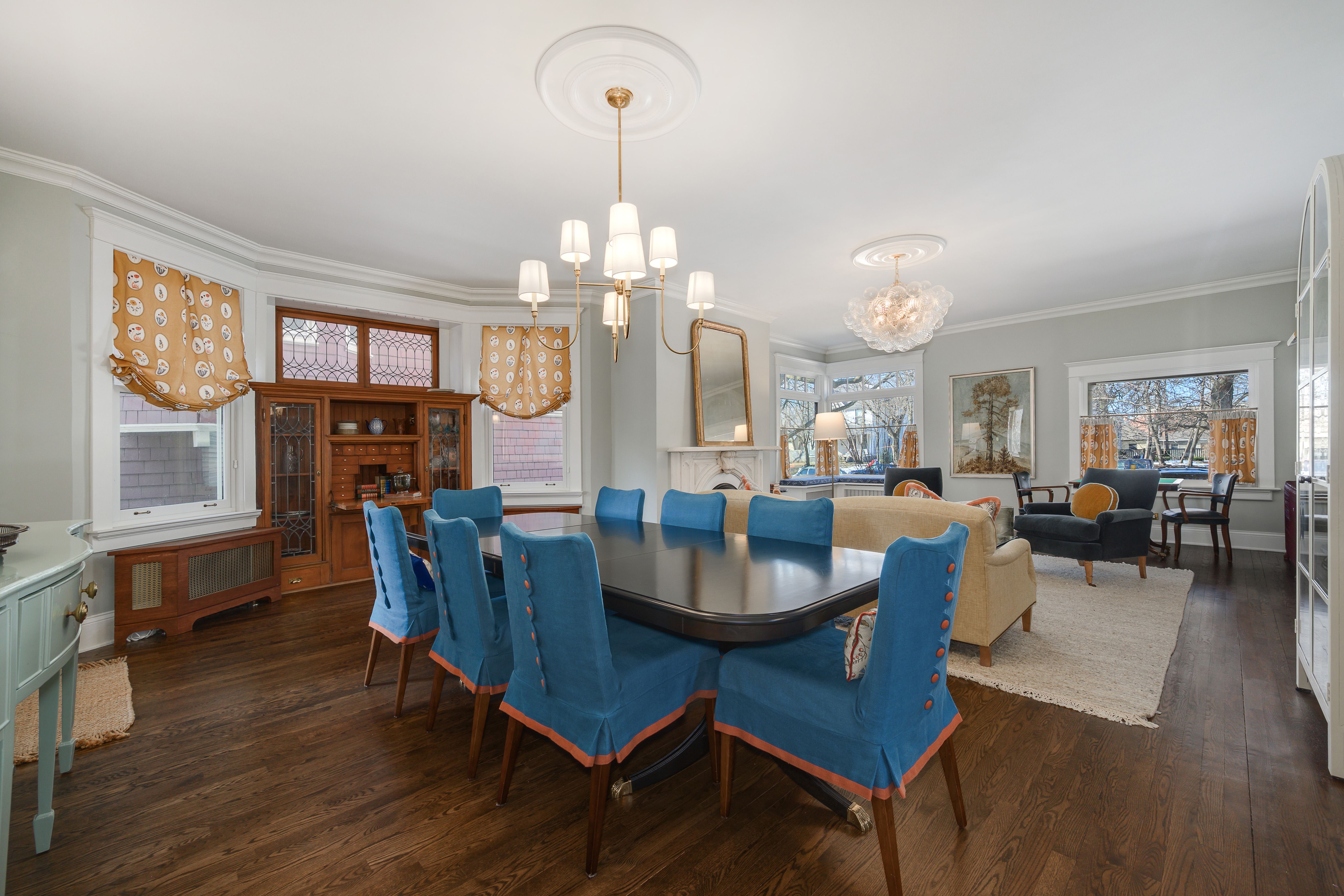  Professionally Designed and Upgraded to Modern Tastes - 物件實景