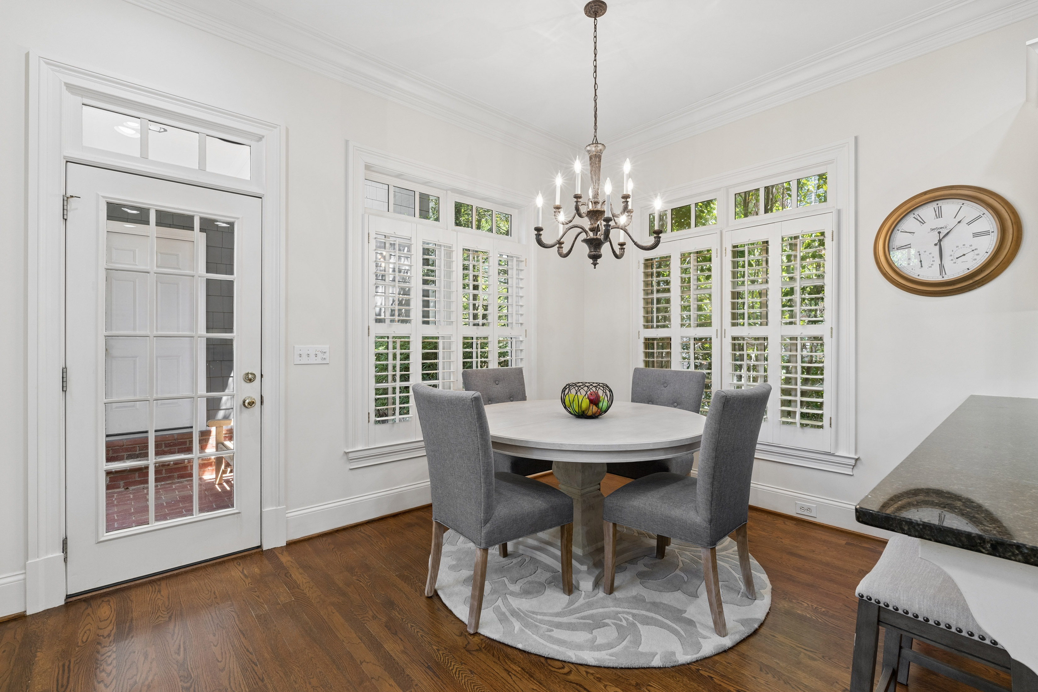  Traditional Cedar Shingle Beauty - 物件實景