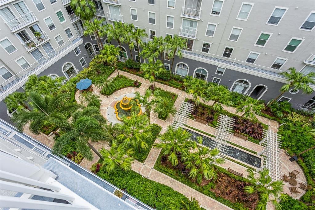 Tampa, Florida, 33602, United States, 2 Bedrooms Bedrooms, ,2 BathroomsBathrooms,Residential,For Sale,1901448