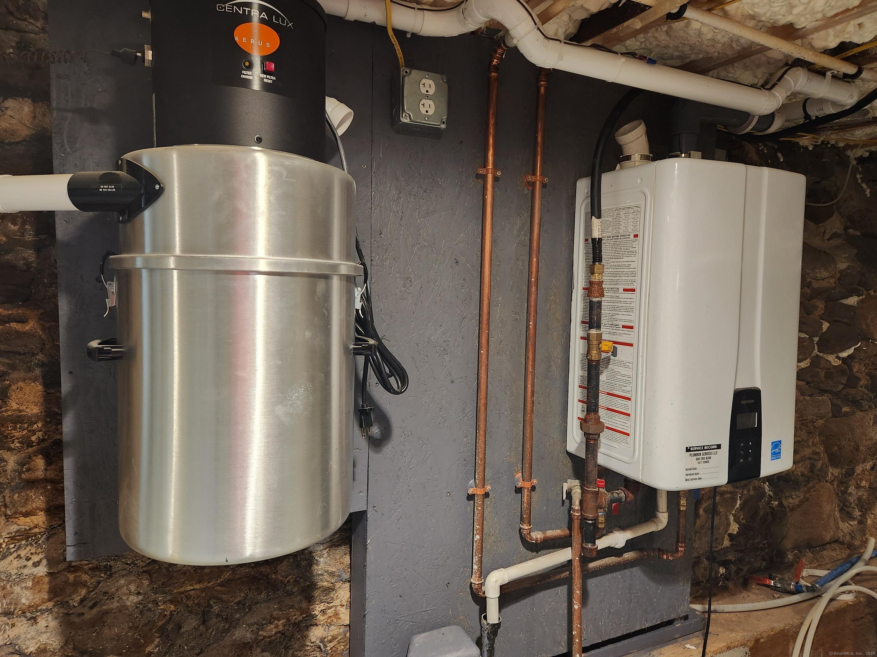 East Haddam, Connecticut, 06469, United States, 3 Bedrooms Bedrooms, ,3 BathroomsBathrooms,Residential,For Sale,1983406