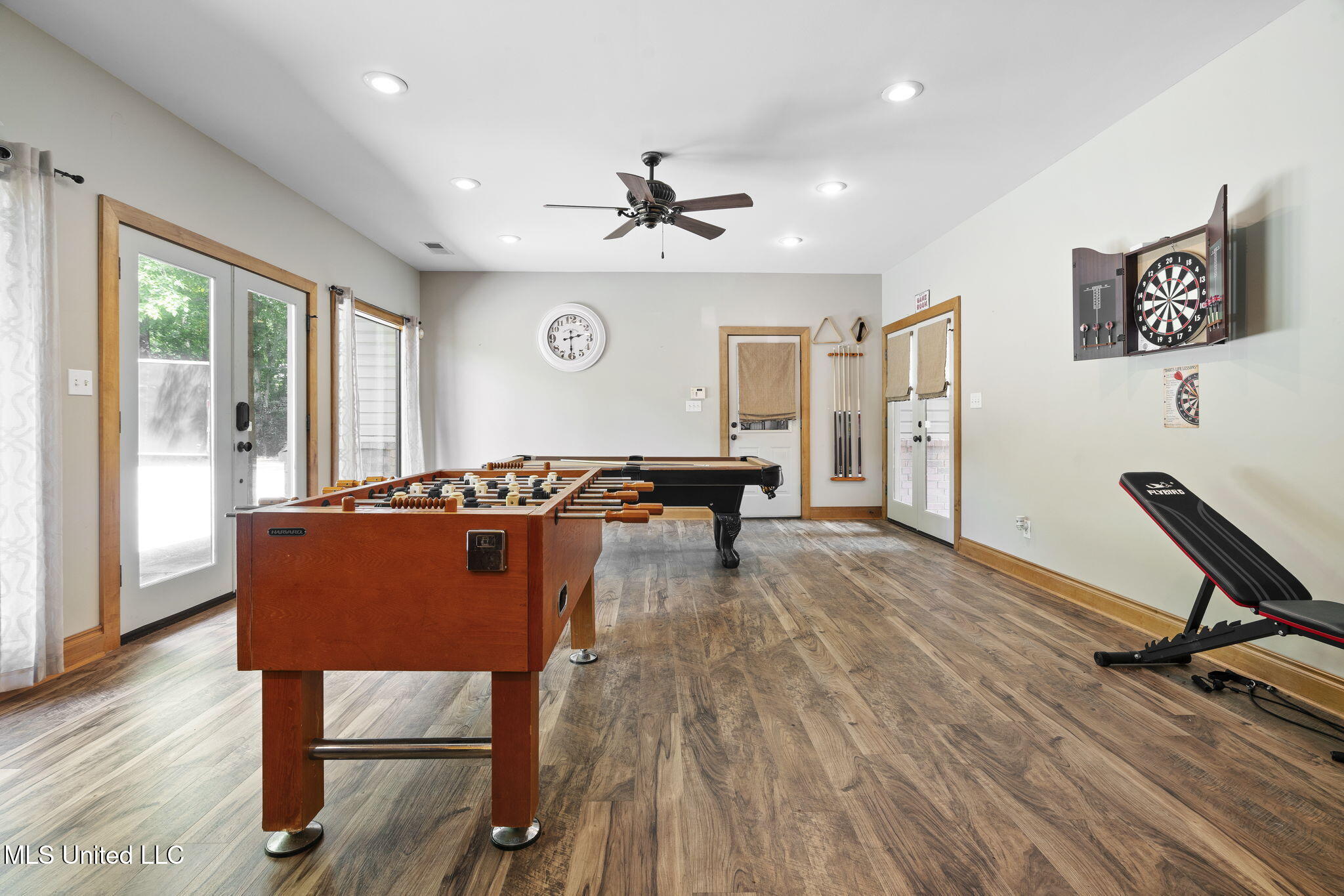 Olive Branch, Mississippi, 38654, United States, 5 Bedrooms Bedrooms, ,3 BathroomsBathrooms,Residential,For Sale,1898355