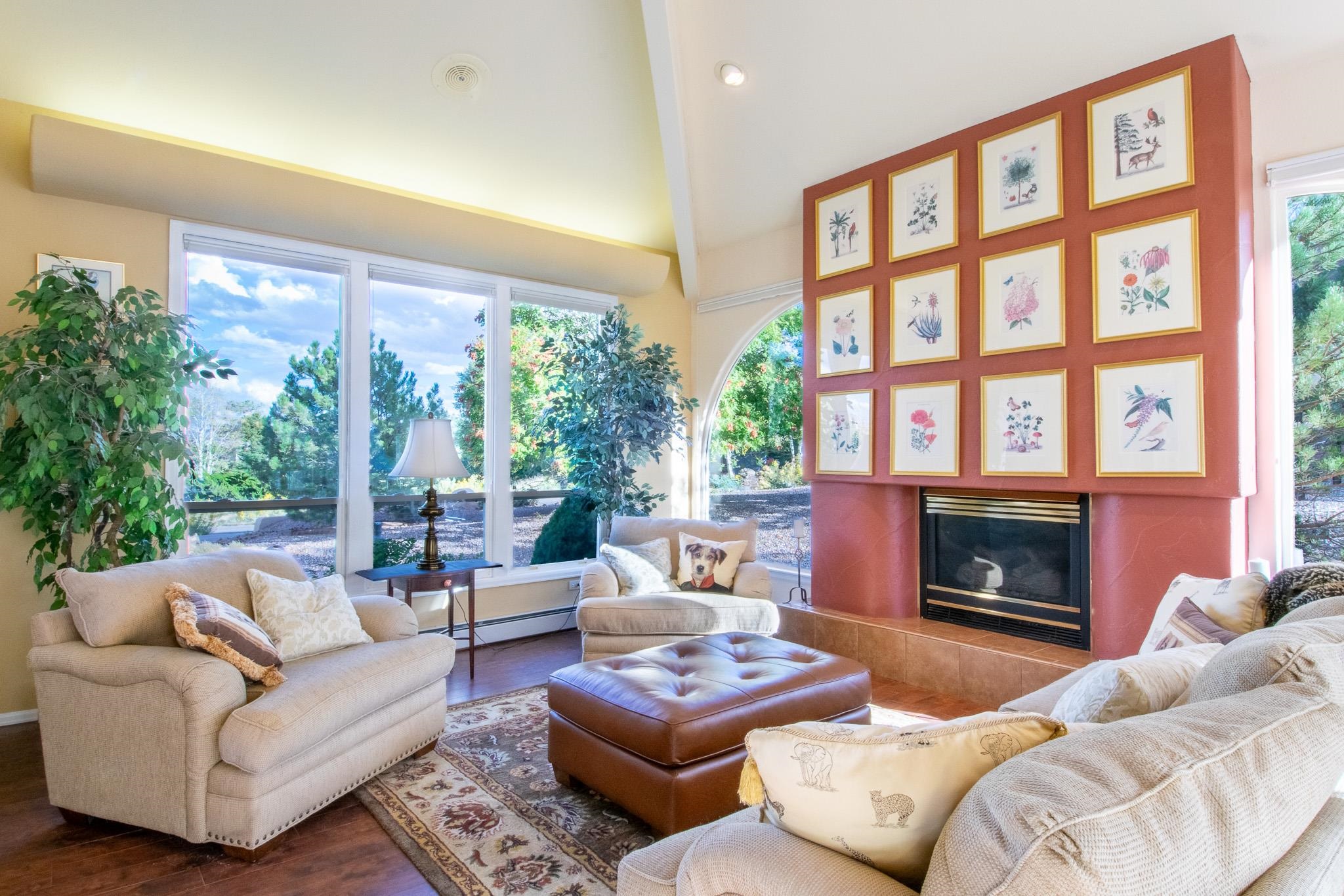 Grand Junction, Colorado, 81507, United States, 5 Bedrooms Bedrooms, ,3 BathroomsBathrooms,Residential,For Sale,1989085