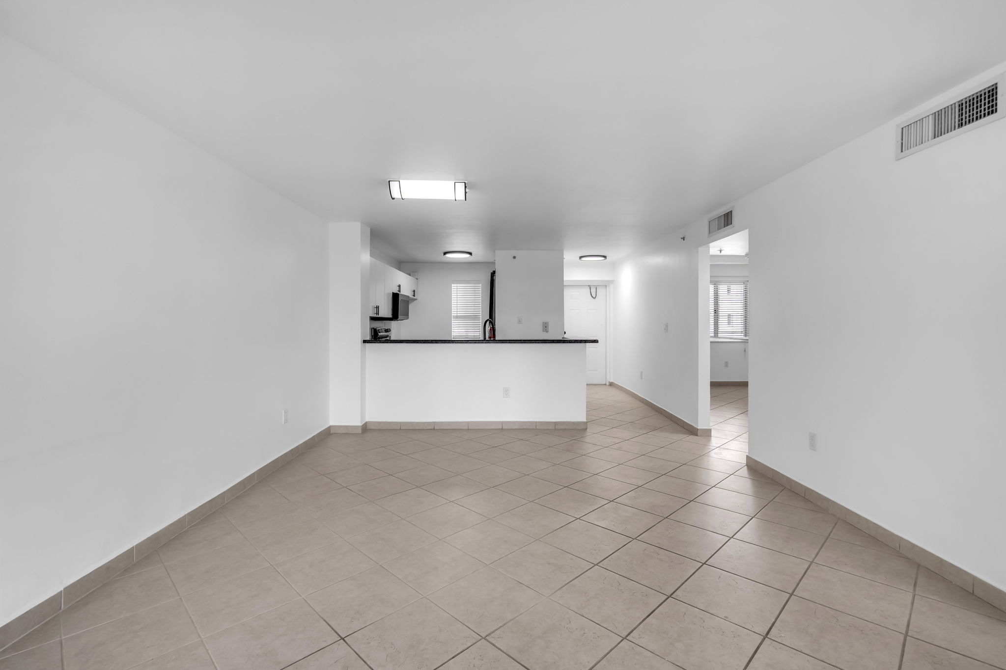 1401 Bay Rd, Miami Beach, FL, 33139 - 物件實景
