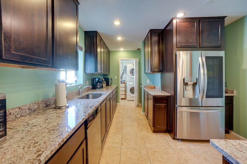 Tampa, Florida, 33615, United States, 4 Bedrooms Bedrooms, ,2 BathroomsBathrooms,Residential,For Sale,1865129