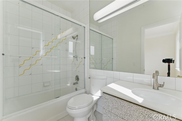 Hacienda Heights, California, 91745, United States, 8 Bedrooms Bedrooms, ,10 BathroomsBathrooms,Residential,For Sale,1763179