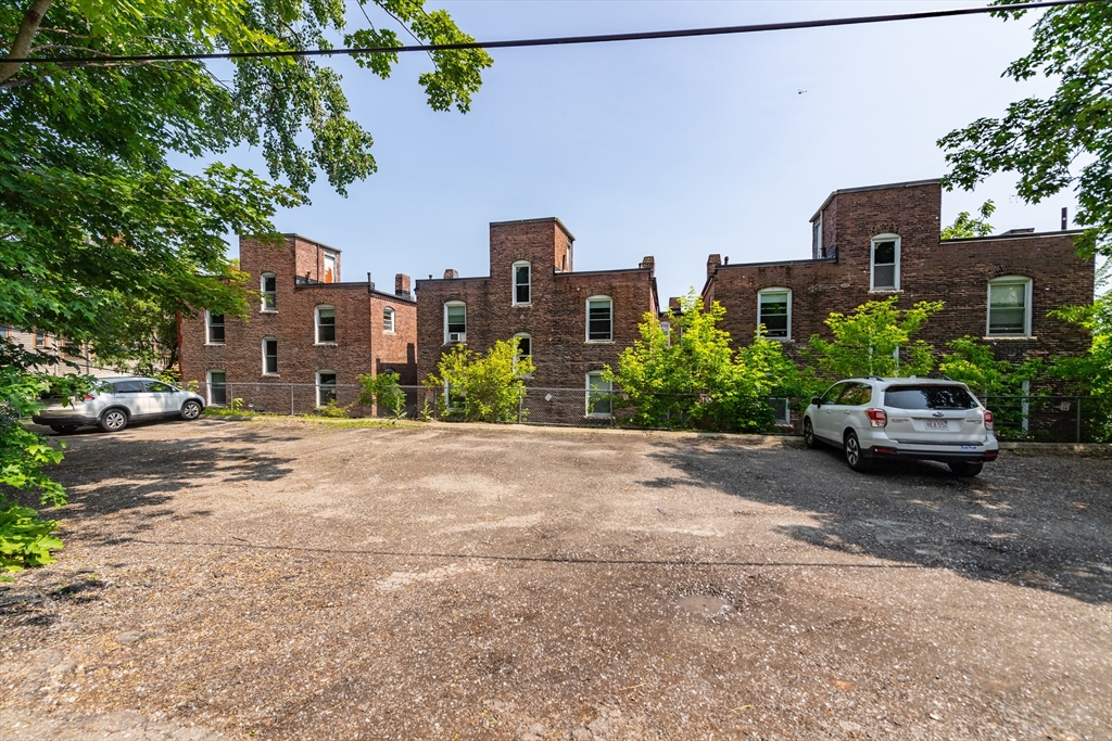 Brookline, Massachusetts, 02445, United States, 54 Bedrooms Bedrooms, ,21 BathroomsBathrooms,Residential,For Sale,1885127