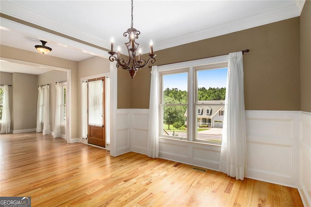 DAWSONVILLE, Georgia, 30534, United States, 3 Bedrooms Bedrooms, ,3 BathroomsBathrooms,Residential,For Sale,1894600