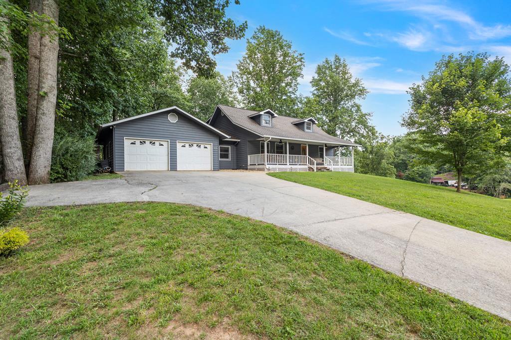 Hayesville, North Carolina, 28904, United States, 4 Bedrooms Bedrooms, ,2 BathroomsBathrooms,Residential,For Sale,1871296