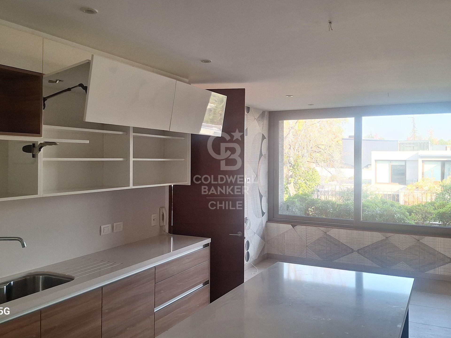 Las Condes, Chile, 4 Bedrooms Bedrooms, ,5 BathroomsBathrooms,Residential,For Sale,1932159