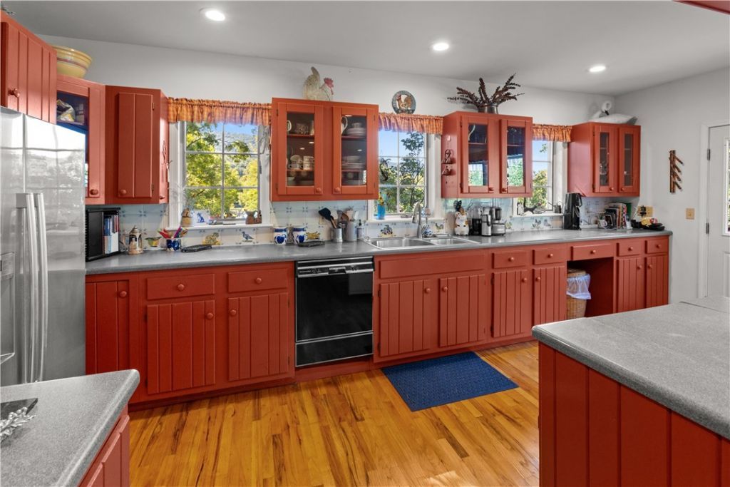Walton, New York, 13856, United States, 4 Bedrooms Bedrooms, ,4 BathroomsBathrooms,Residential,For Sale,1947097