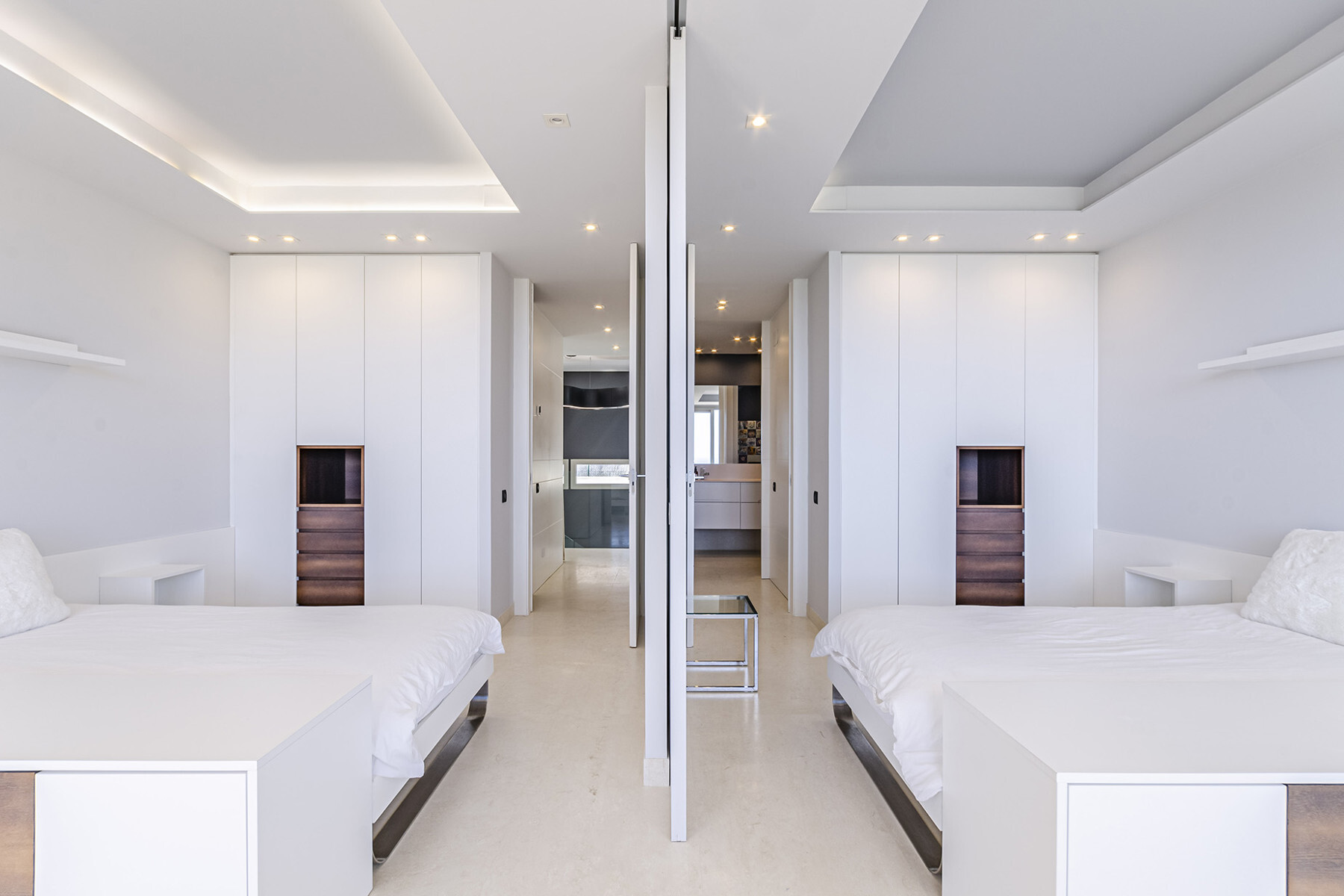  Modern villa with extraordinary ocean, golf and city views - 物件實景