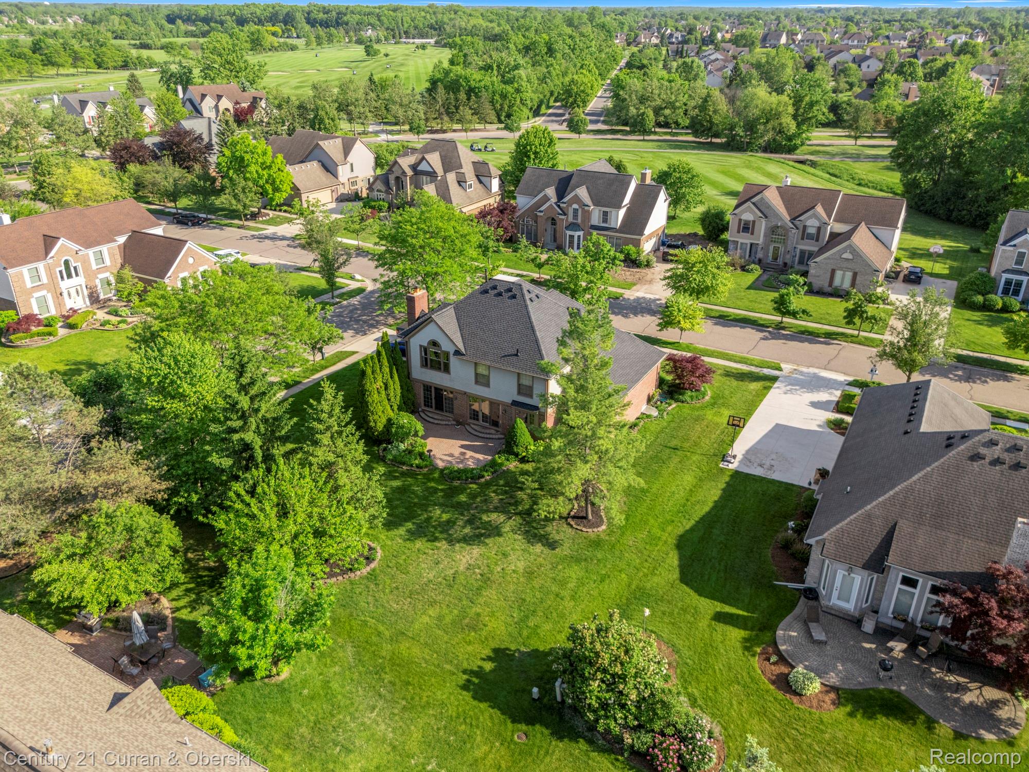 Canton Charter Township, Michigan, 48188, United States, 4 Bedrooms Bedrooms, ,4 BathroomsBathrooms,Residential,For Sale,2049400