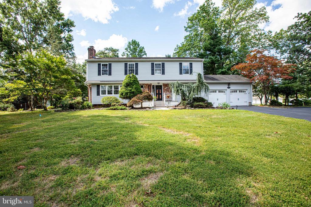 Hightstown, New Jersey, 08520, United States, 5 Bedrooms Bedrooms, ,4 BathroomsBathrooms,Residential,For Sale,1928581