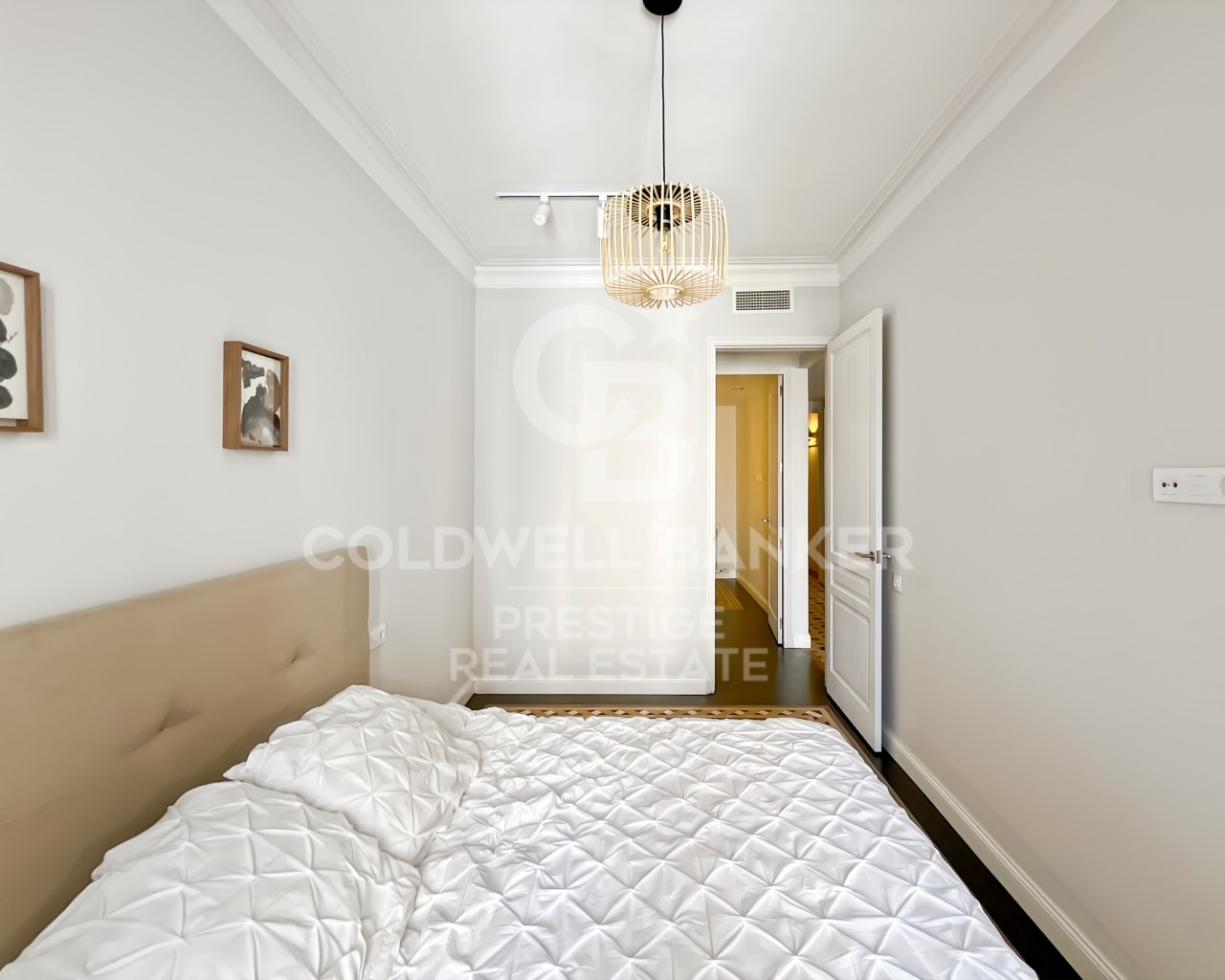 Barcelona, Catalonia, ES, 3 Bedrooms Bedrooms, ,3 BathroomsBathrooms,Residential,For Sale,1900939