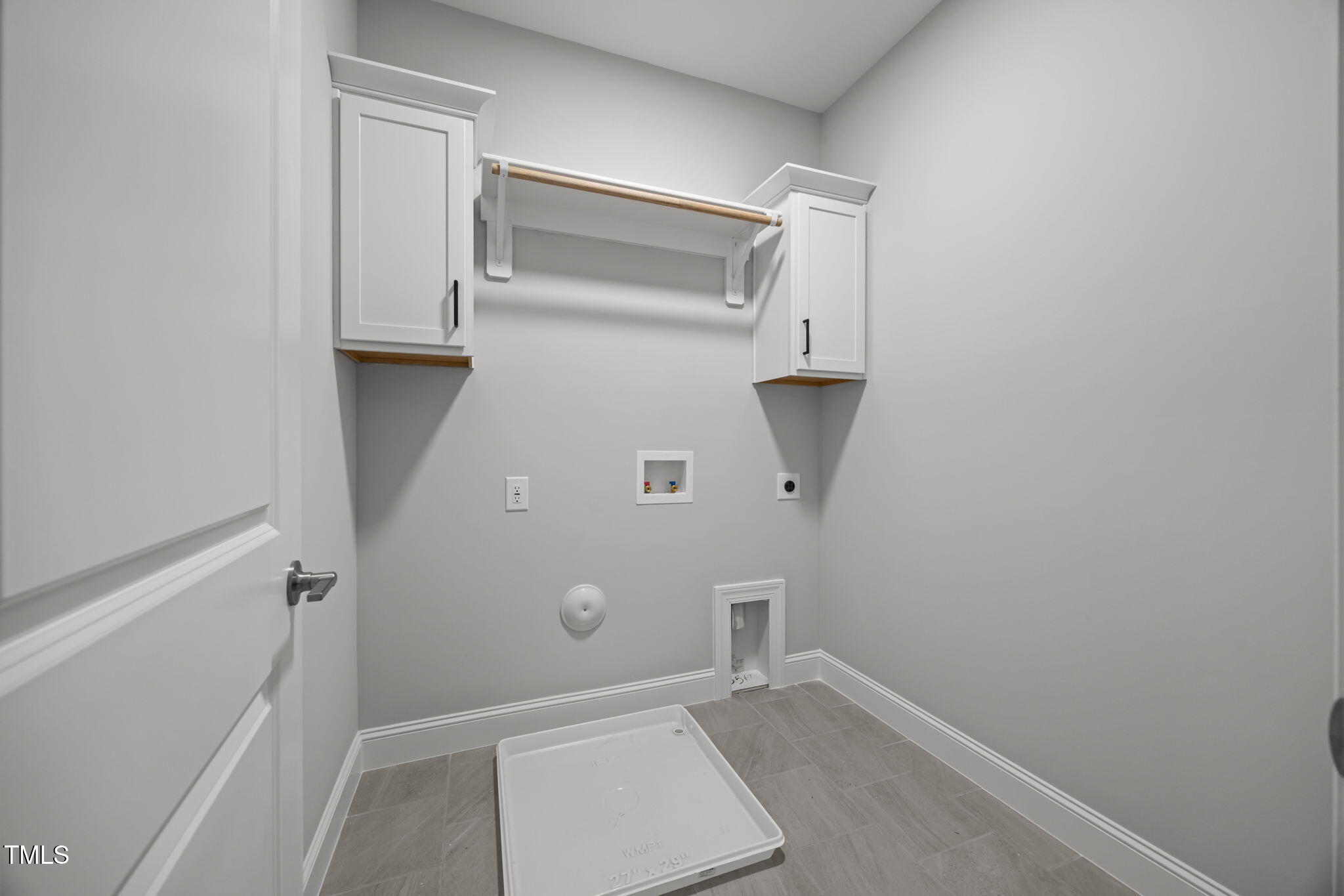 2625 Silver Gate Court, Wake Forest, North Carolina, 27587, United States, 4 Bedrooms Bedrooms, ,3 BathroomsBathrooms,Residential,For Sale,2625 Silver Gate Court,1668389