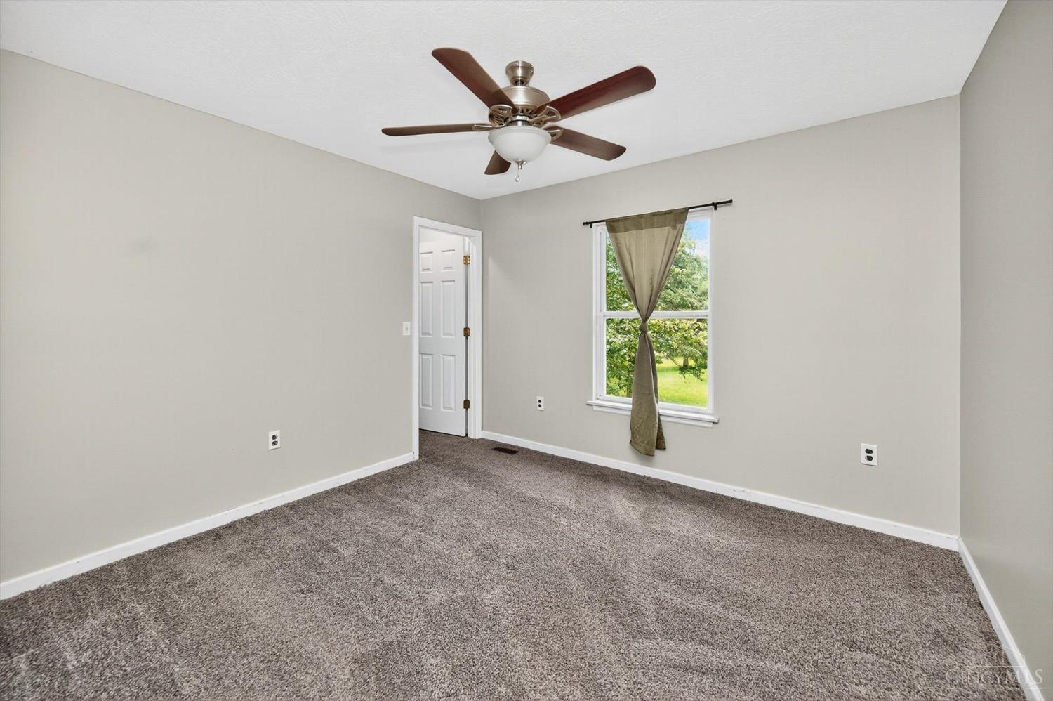 Goshen Twp, Ohio, 45122, United States, 4 Bedrooms Bedrooms, ,3 BathroomsBathrooms,Residential,For Sale,1910937