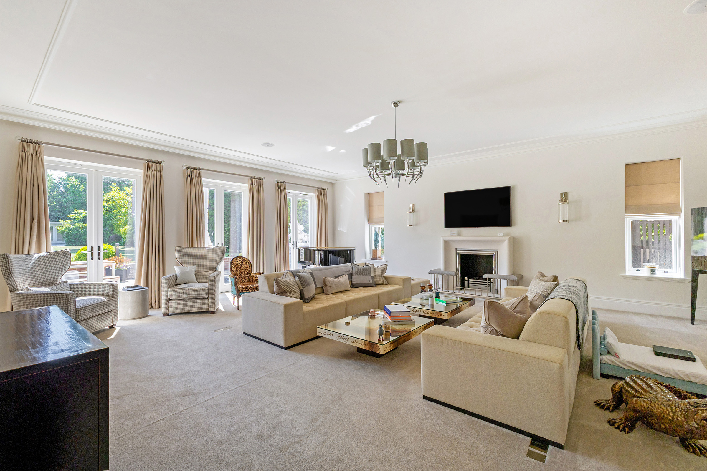  A Magnificent Contemporary Mansion in Ascot - 物件實景