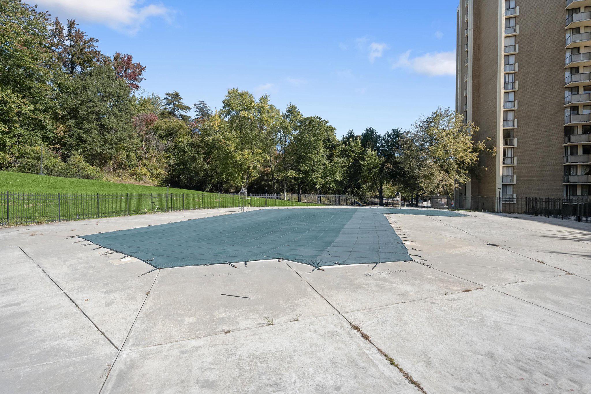  6100 Westchester Park Drive, College Park, MD, 20740 - 物件實景