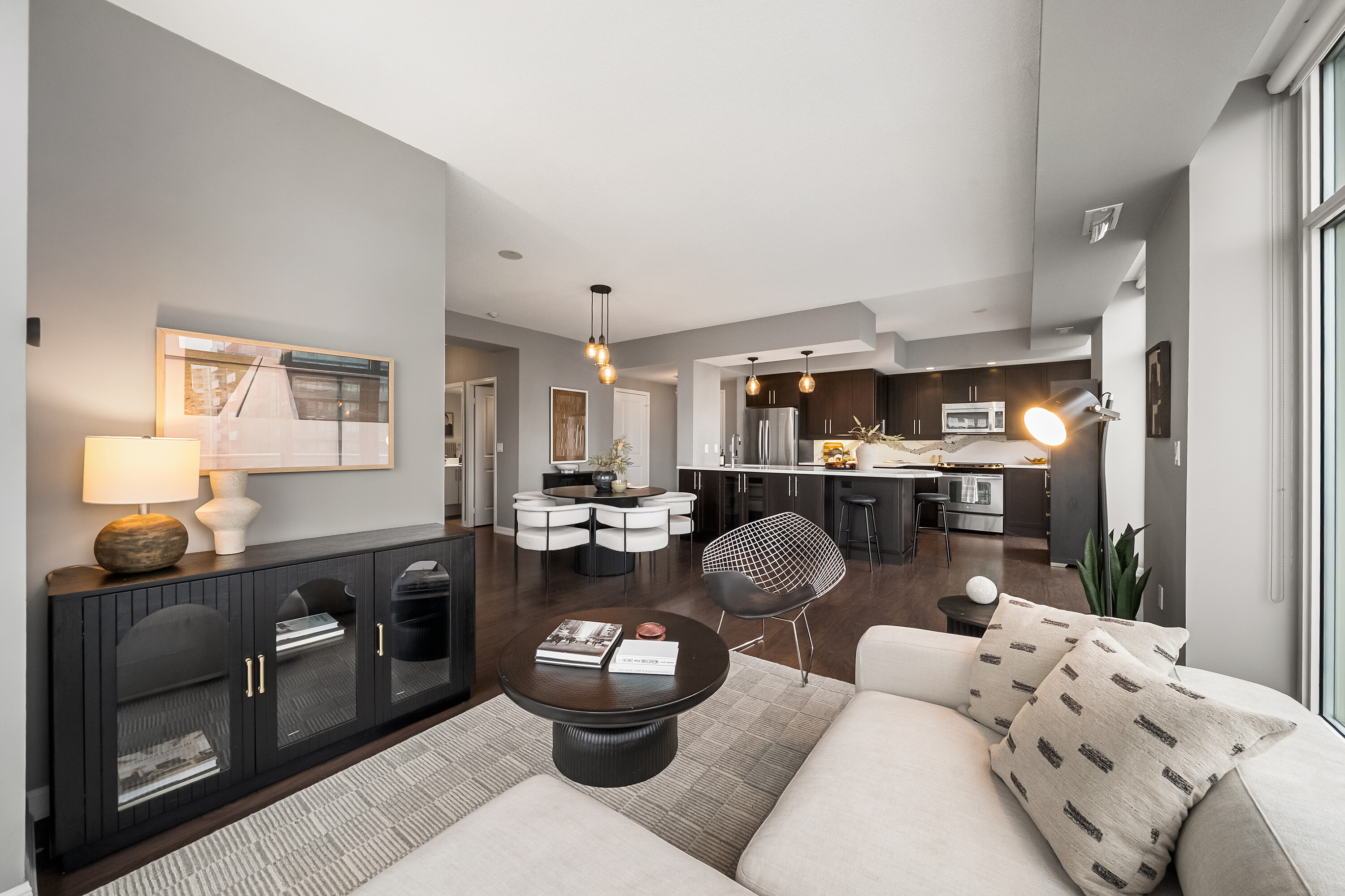  Corner Unit In Liberty Village - 物件實景