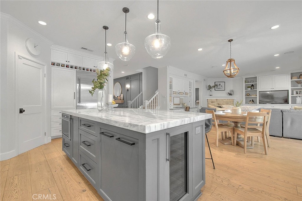 Irvine, California, 92602, United States, 4 Bedrooms Bedrooms, ,3 BathroomsBathrooms,Residential,For Sale,2030322