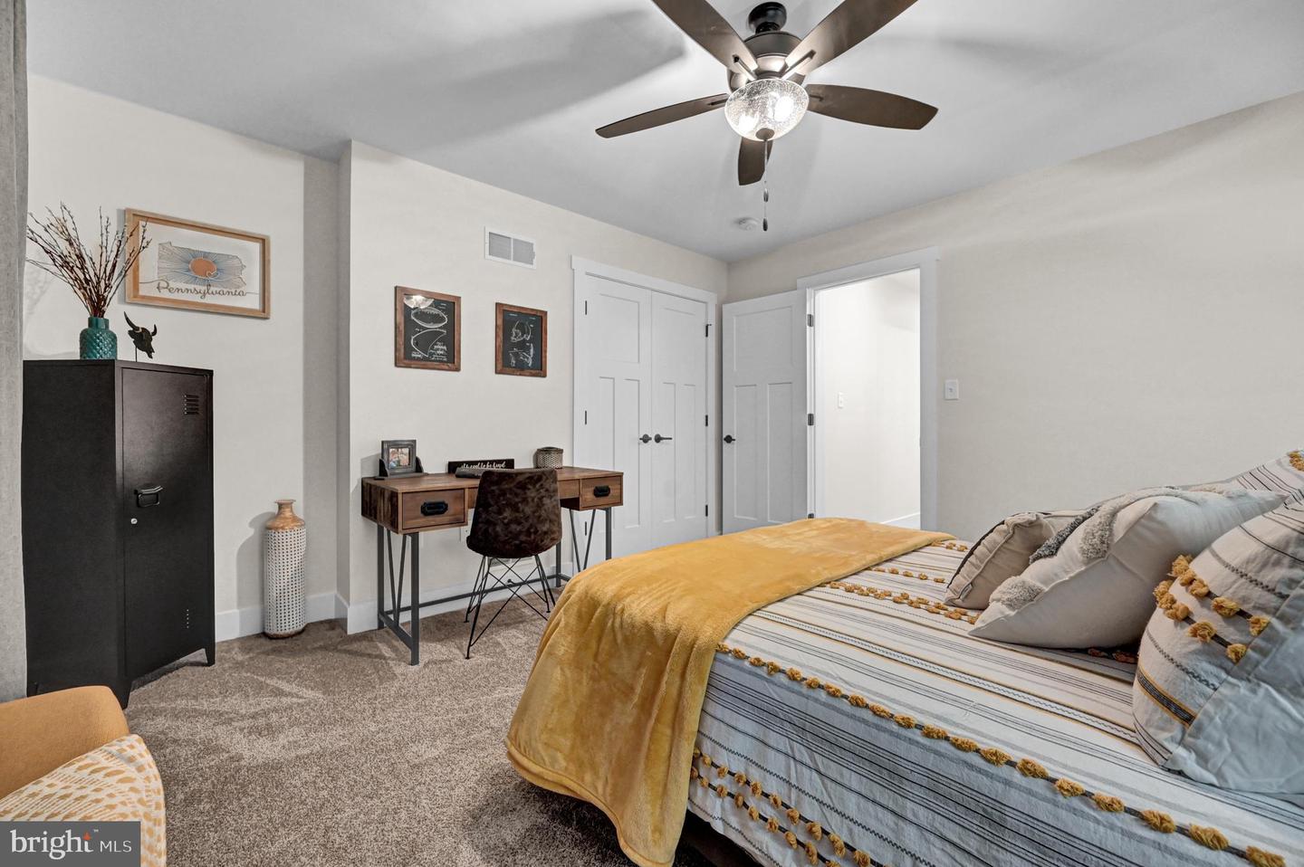 705 Oxford Drive Unit 39, York, Pennsylvania, 17406, United States, 4 Bedrooms Bedrooms, ,5 BathroomsBathrooms,Residential,For Sale,705 Oxford Drive Unit 39,1628330