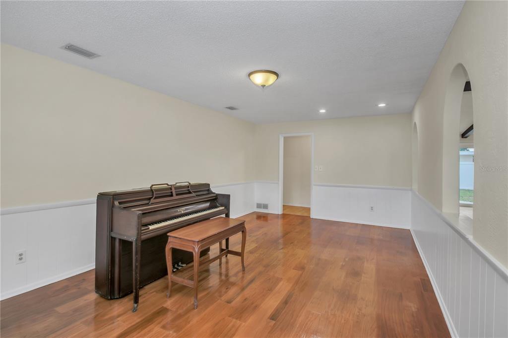 New Smyrna Beach, Florida, 32169, United States, 3 Bedrooms Bedrooms, ,2 BathroomsBathrooms,Residential,For Sale,2002109