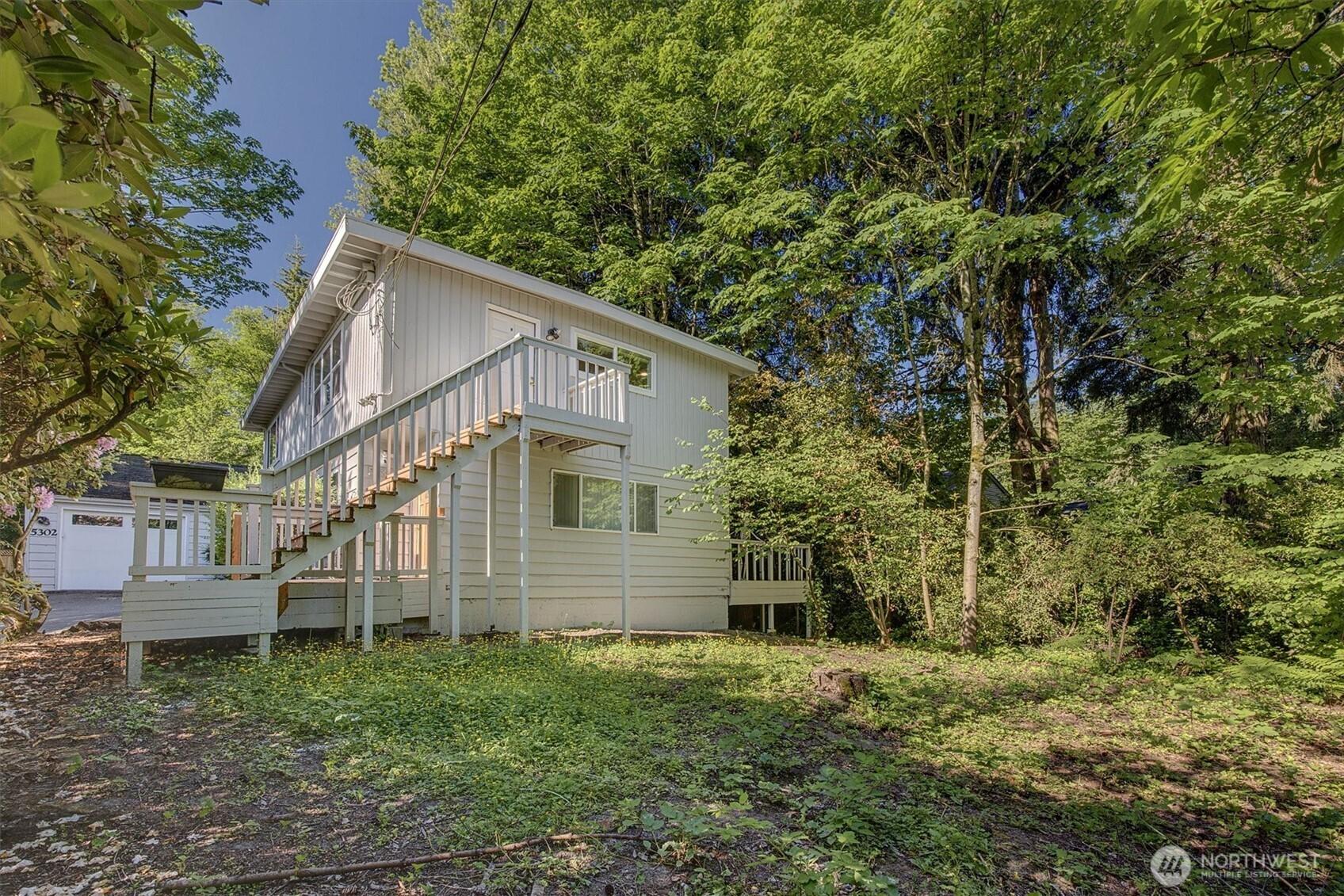 MOUNTLAKE TERRACE, Washington, 98043, United States, 4 Bedrooms Bedrooms, ,2 BathroomsBathrooms,Residential,For Sale,1890817