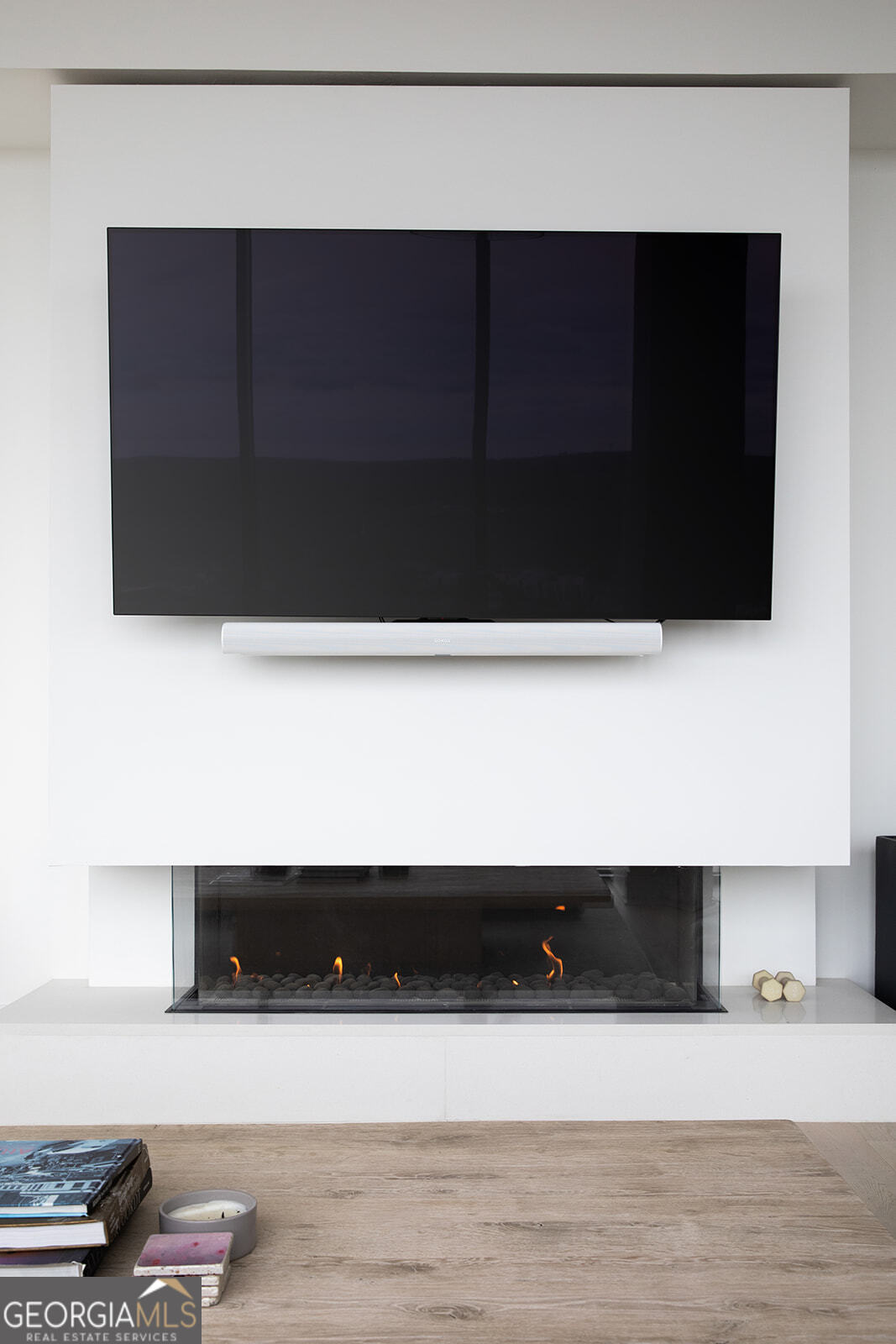 Atlanta, Georgia, 30318, United States, 2 Bedrooms Bedrooms, ,3 BathroomsBathrooms,Residential,For Sale,1989476