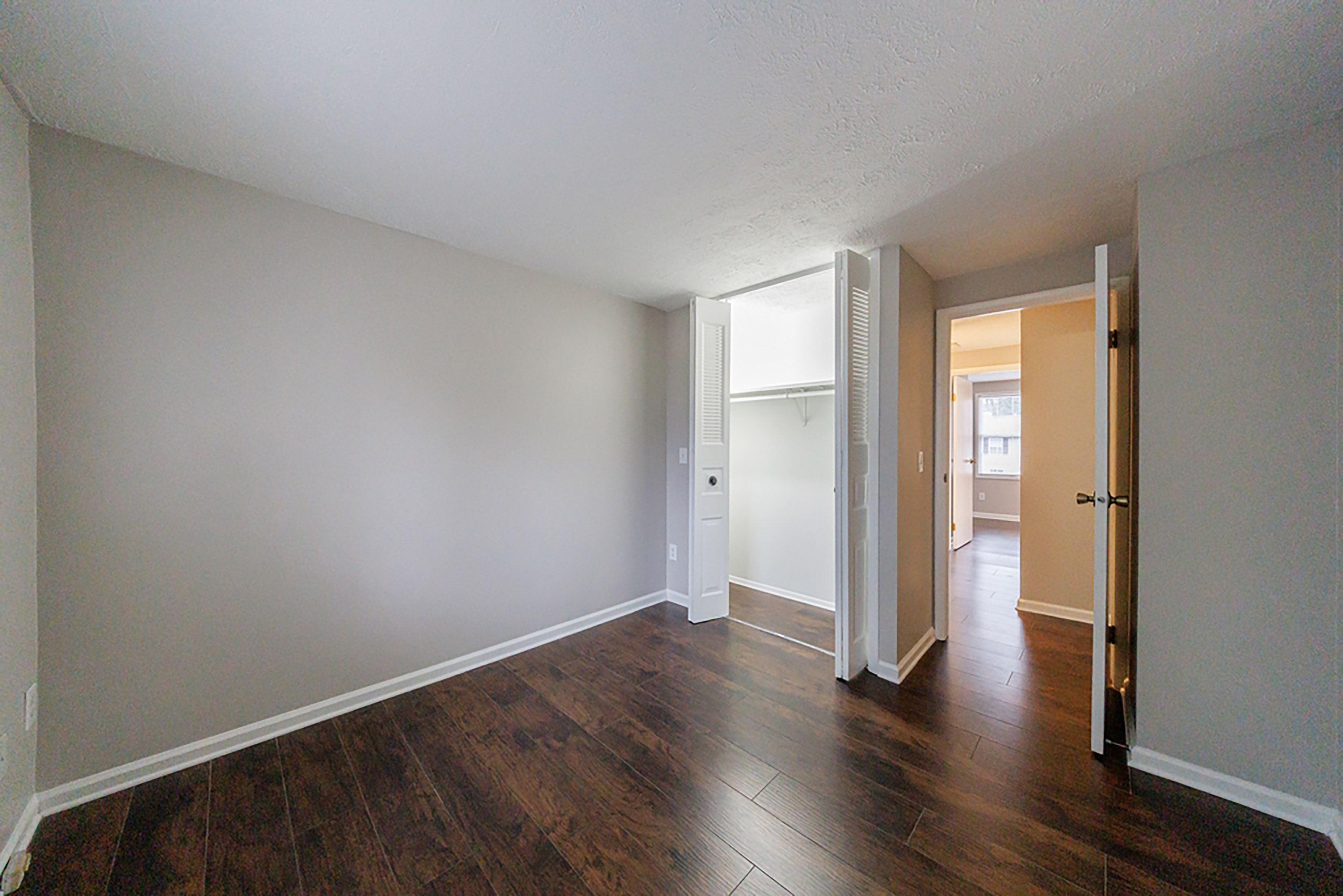  Beautifully Maintained Townhome in Desirable East Cobb Location - 物件實景