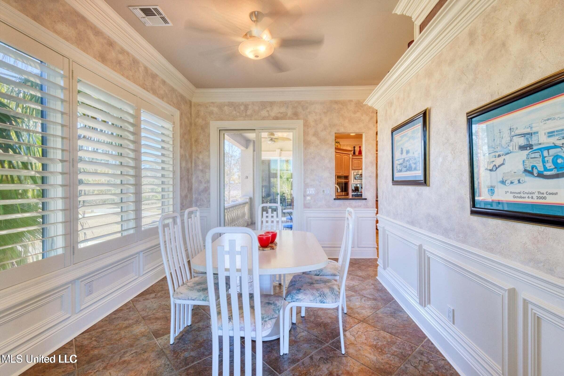 Diamondhead, Mississippi, 39525, United States, 6 Bedrooms Bedrooms, ,6 BathroomsBathrooms,Residential,For Sale,1980430