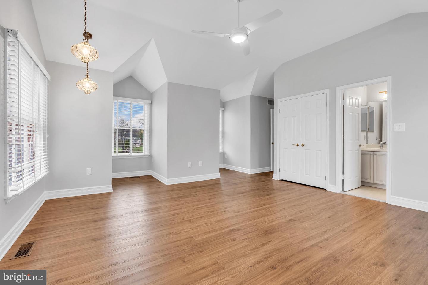 Princeton Junction, New Jersey, 08550, United States, 4 Bedrooms Bedrooms, ,4 BathroomsBathrooms,Residential,For Sale,2003201