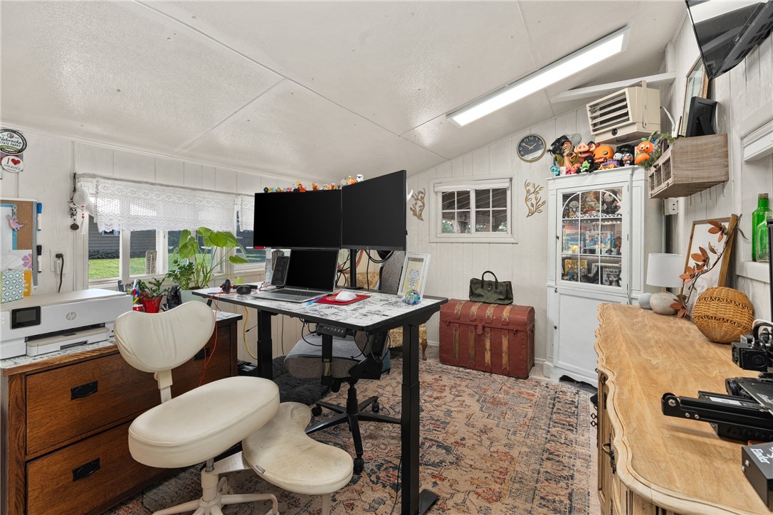 Cadott, Wisconsin, 54727, United States, 4 Bedrooms Bedrooms, ,3 BathroomsBathrooms,Residential,For Sale,1990945