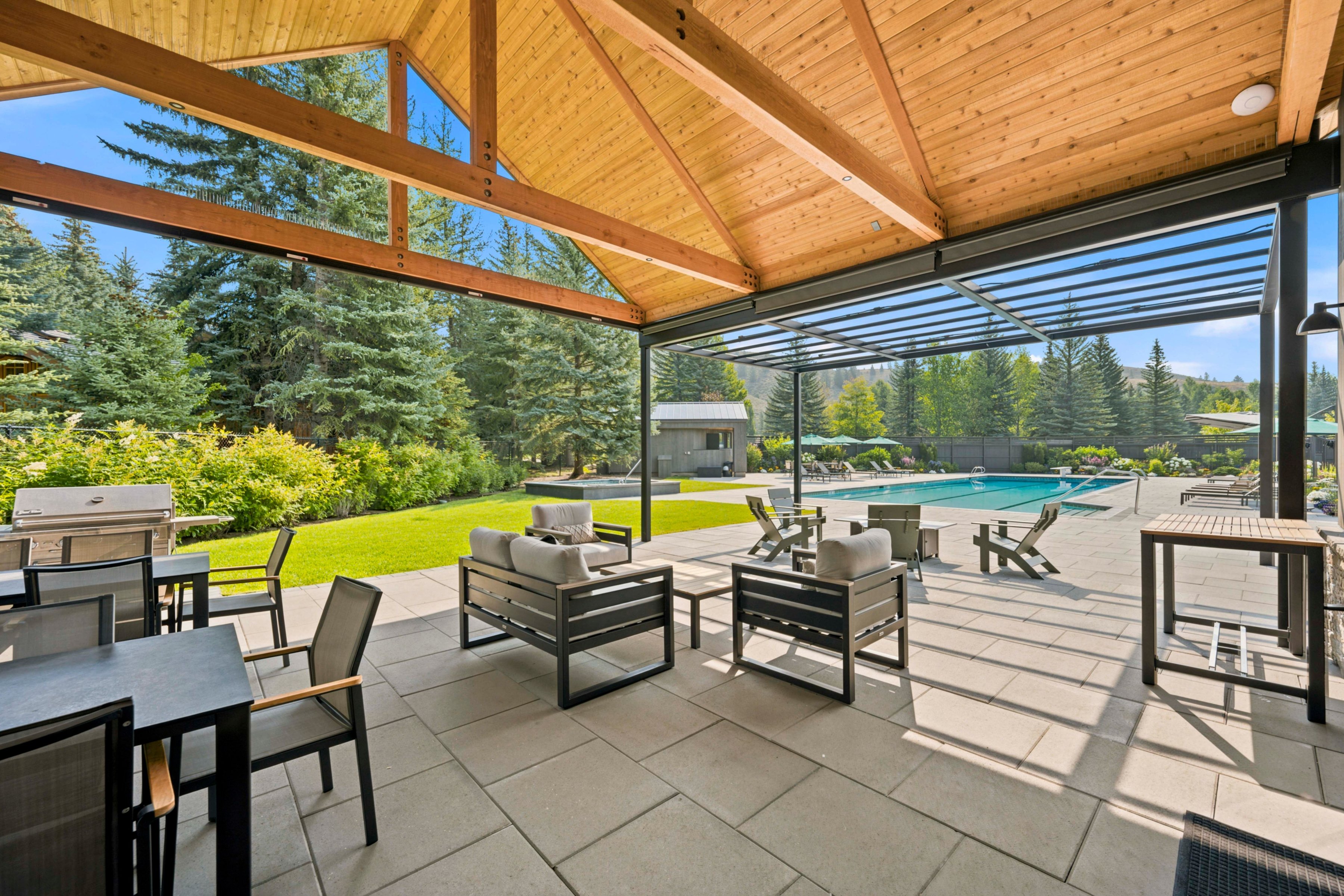  Nothing Compares to an Exquisite Bigwood Residence - 物件實景