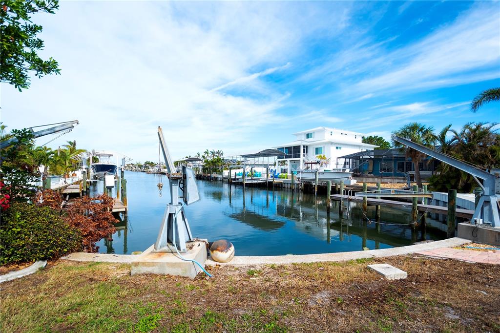 Bradenton, Florida, 34210, United States, 4 Bedrooms Bedrooms, ,2 BathroomsBathrooms,Residential,For Sale,1696879