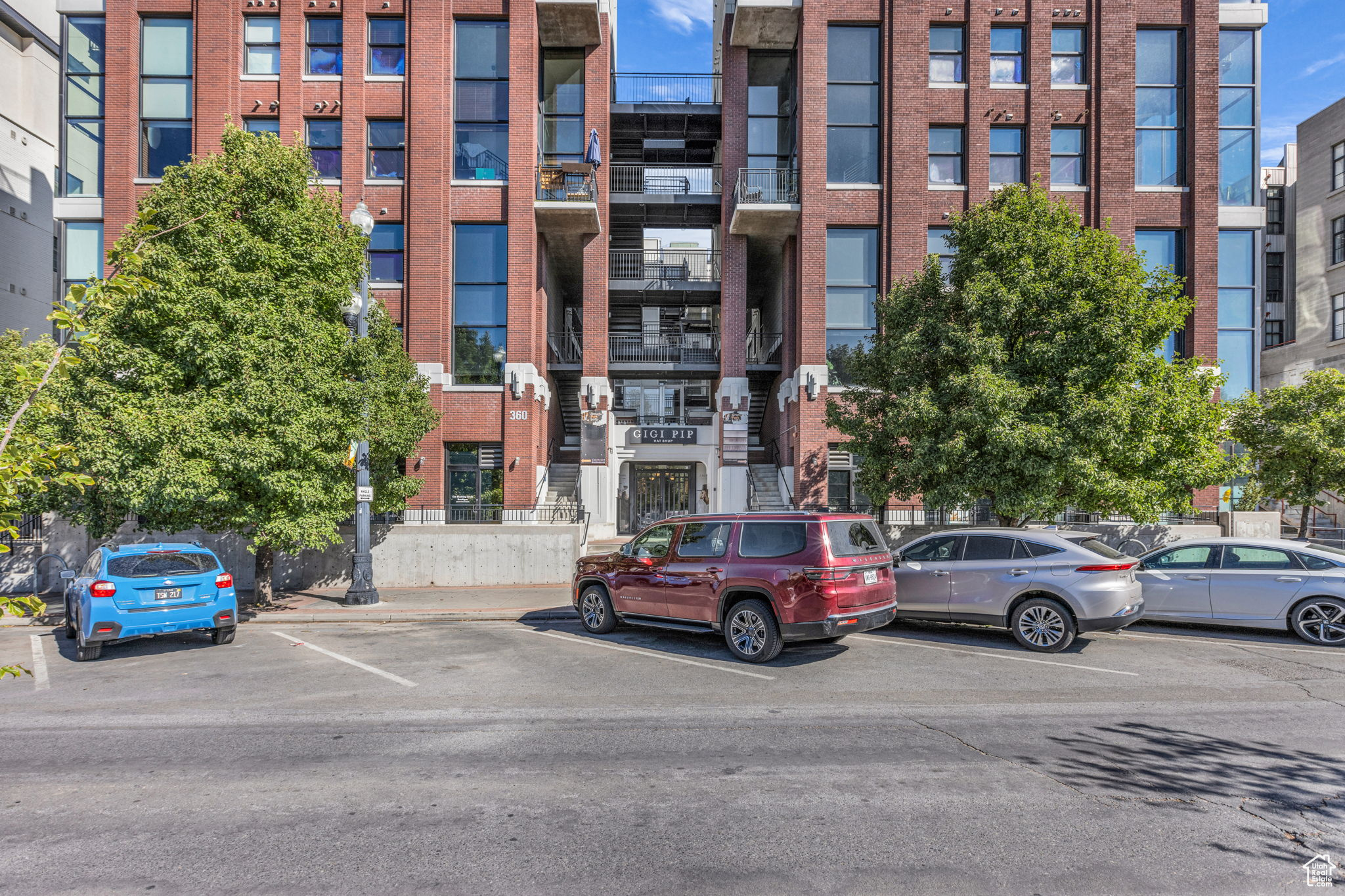 Salt Lake City, Utah, 84101, United States, 2 Bedrooms Bedrooms, ,1 BathroomBathrooms,Residential,For Sale,1950761