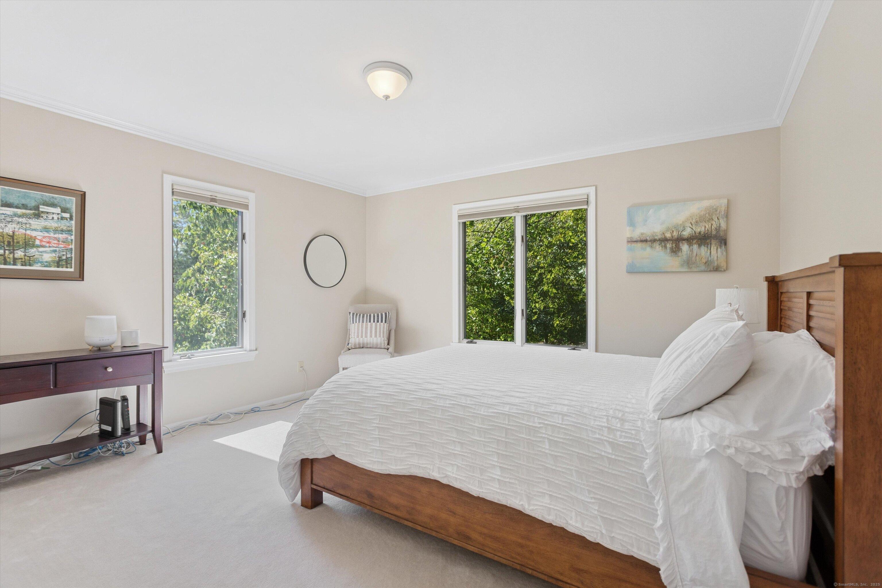 Stamford, Connecticut, 06903, United States, 5 Bedrooms Bedrooms, ,5 BathroomsBathrooms,Residential,For Sale,1976507