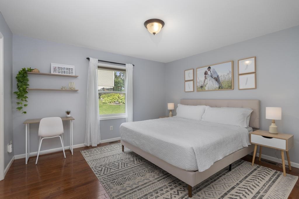 Petoskey, Michigan, 49770, United States, 4 Bedrooms Bedrooms, ,3 BathroomsBathrooms,Residential,For Sale,1932597
