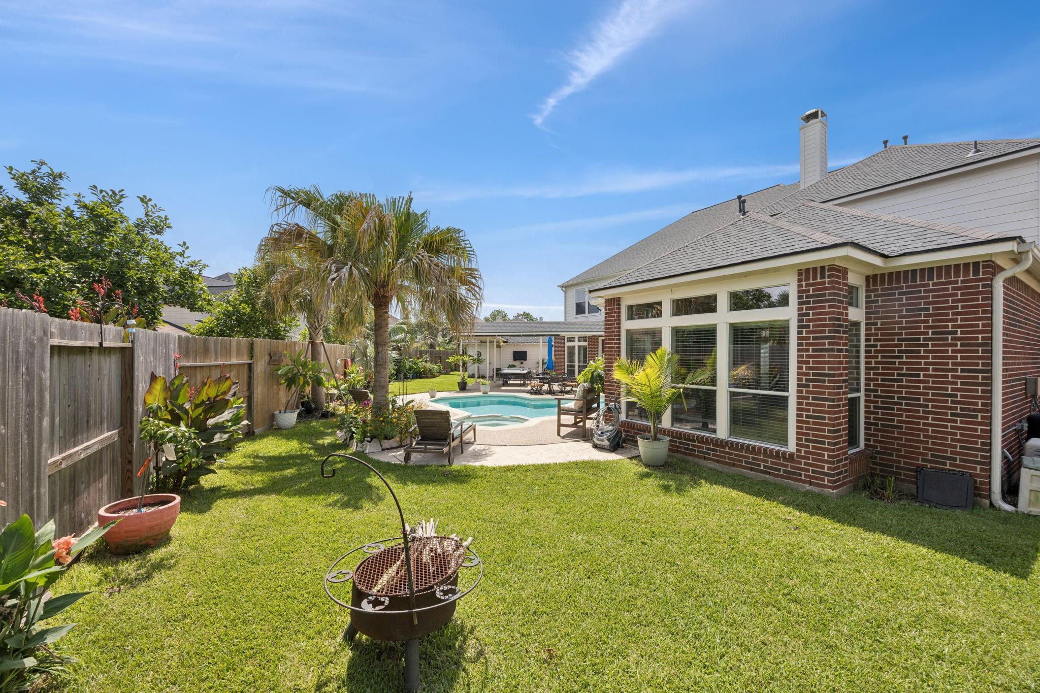 League City, Texas, 77573, United States, 5 Bedrooms Bedrooms, ,4 BathroomsBathrooms,Residential,For Sale,1868193