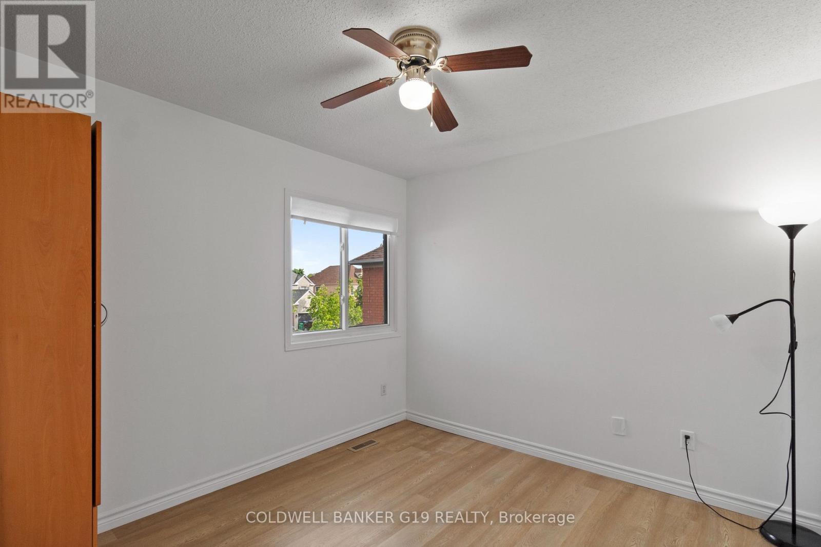 BRAMPTON (SANDRINGHAM-WELLINGTON), Ontario, L6R 1T3, CA, 4 Bedrooms Bedrooms, ,3 BathroomsBathrooms,Residential,For Sale,1903292