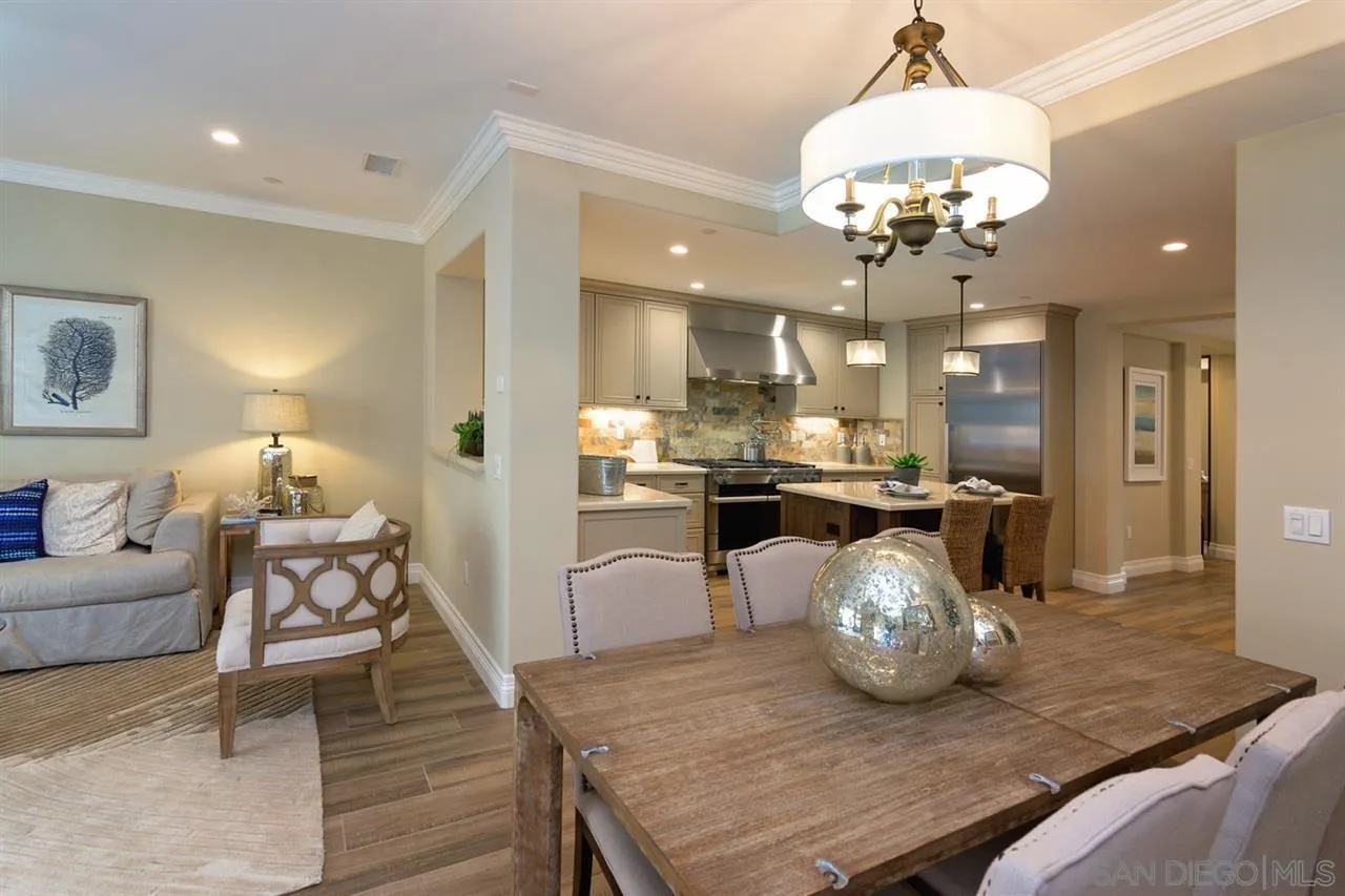 La Jolla, California, 92037, United States, 3 Bedrooms Bedrooms, ,3 BathroomsBathrooms,Residential,For Sale,1856233