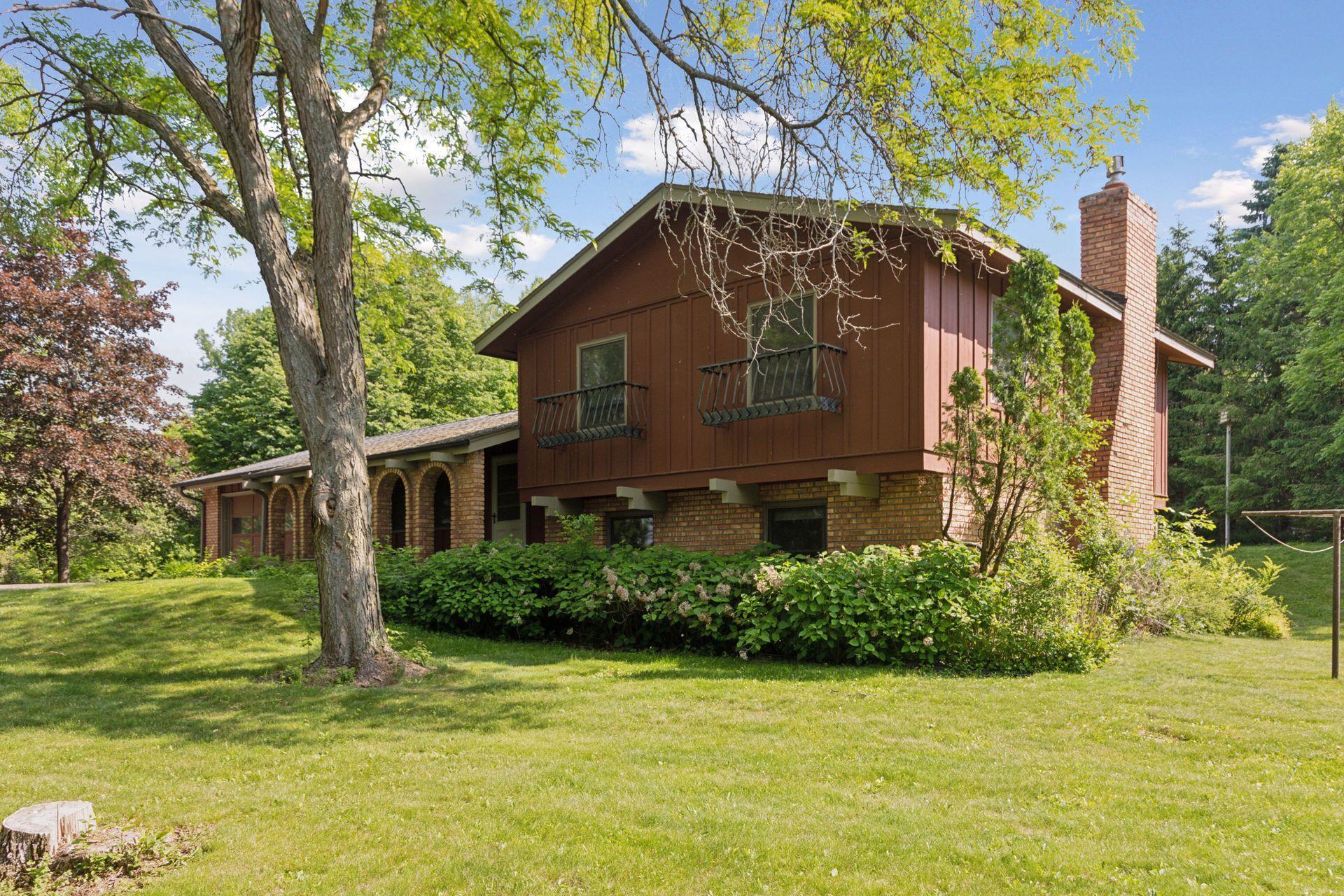 Hudson, Wisconsin, 54016, United States, 4 Bedrooms Bedrooms, ,2 BathroomsBathrooms,Residential,For Sale,1923274