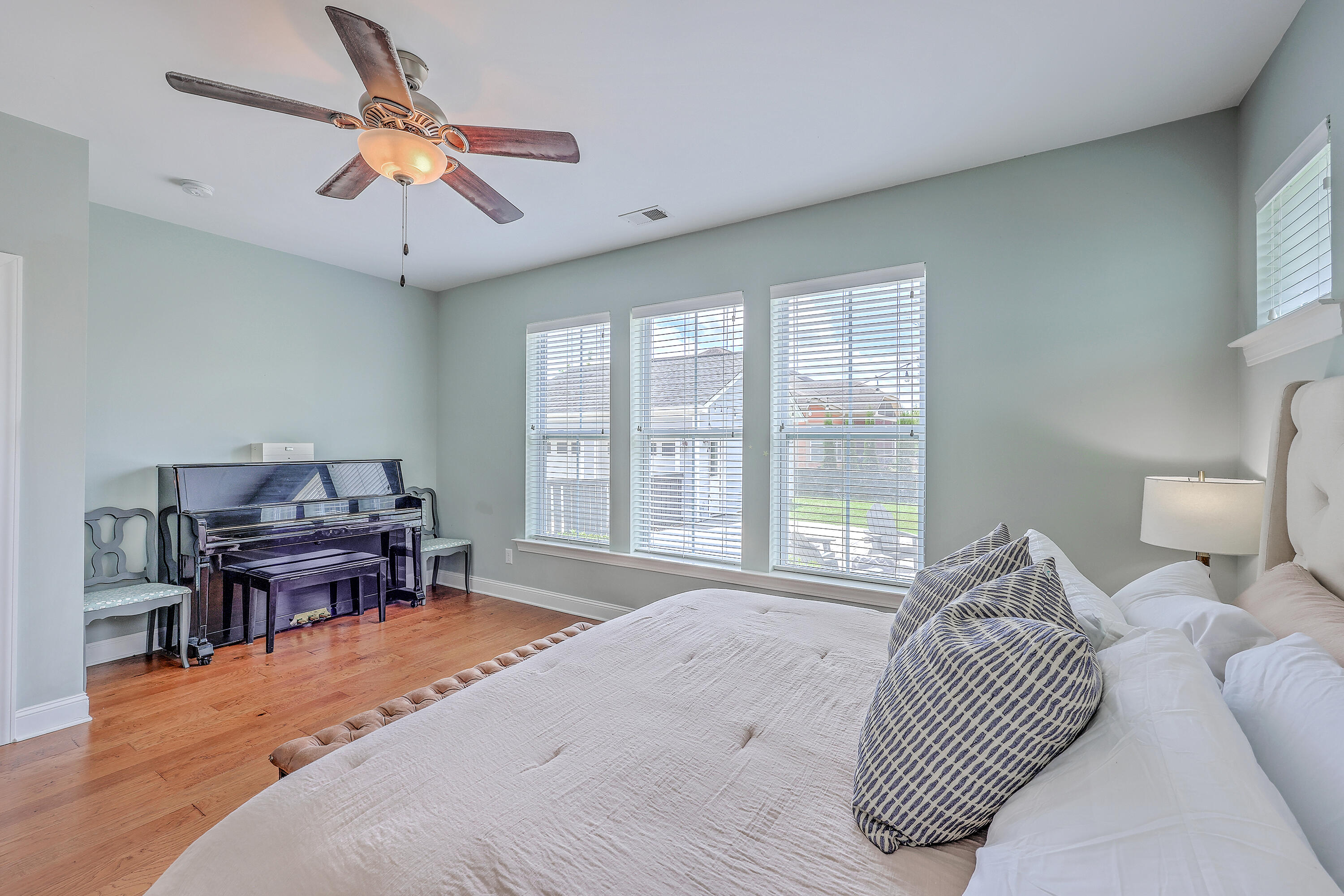 Summerville, South Carolina, 29486, United States, 3 Bedrooms Bedrooms, ,3 BathroomsBathrooms,Residential,For Sale,1889517