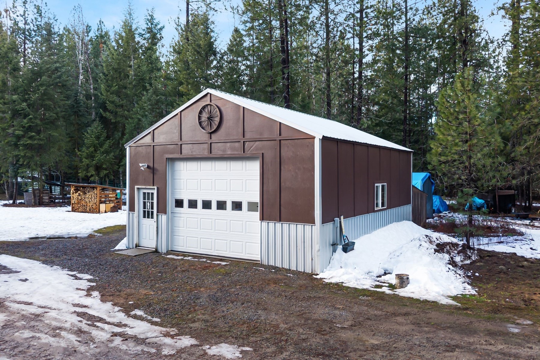  Charming Country Home on 10 Acres - 物件實景