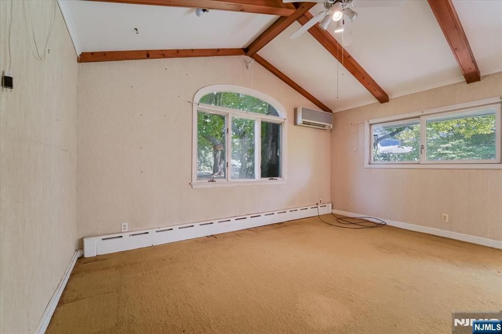Wyckoff, New Jersey, 07481, United States, 5 Bedrooms Bedrooms, ,3 BathroomsBathrooms,Residential,For Sale,1920026
