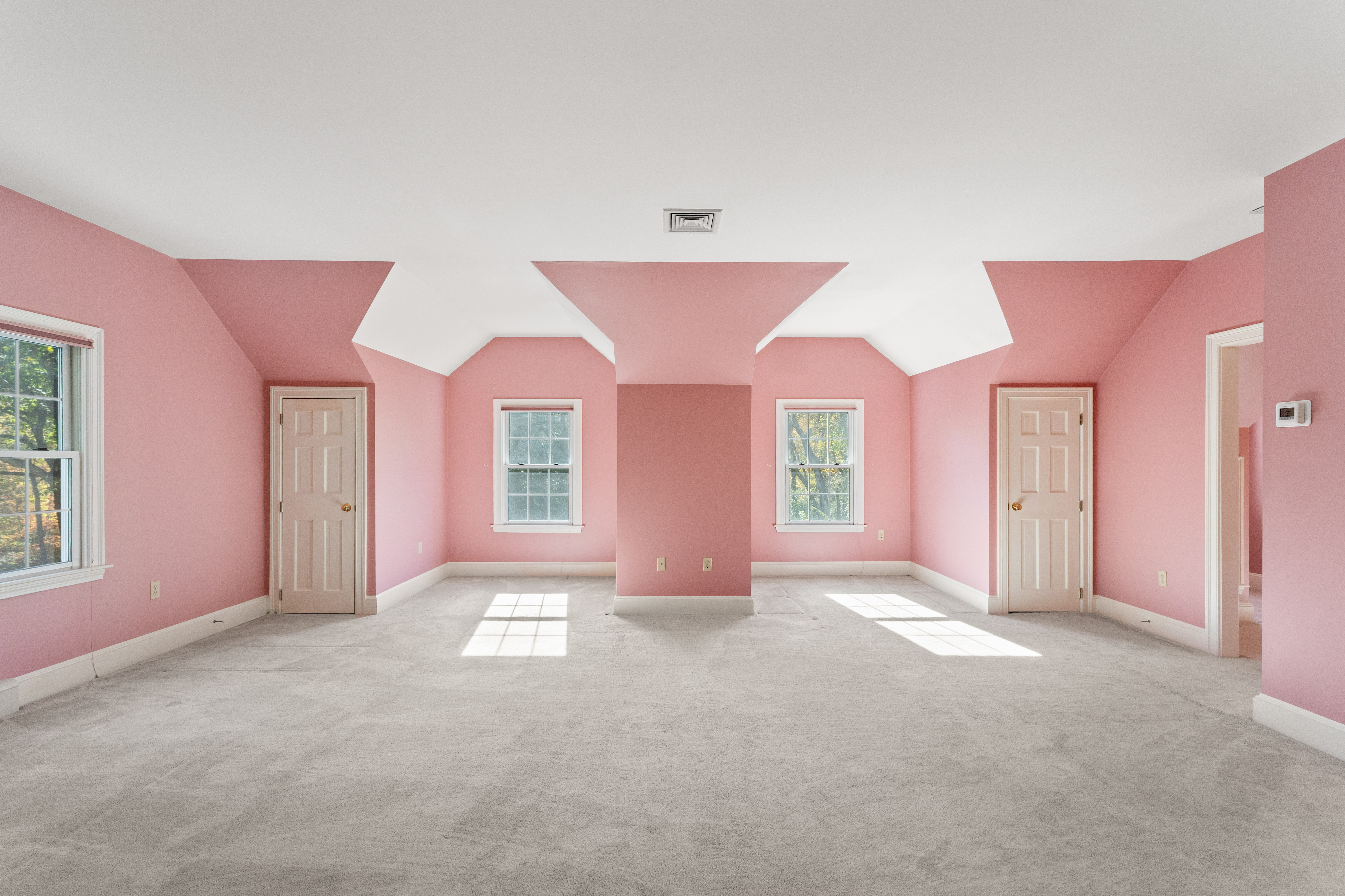 340 Weston Road, Wellesley, MA, 02482 - 物件實景