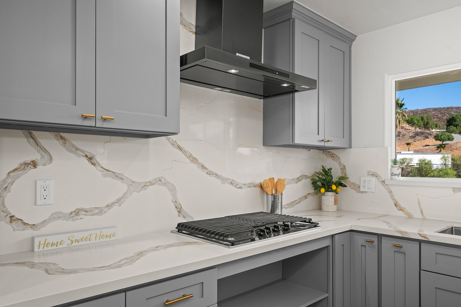 Menifee, California, 92587, United States, 5 Bedrooms Bedrooms, ,4 BathroomsBathrooms,Residential,For Sale,1986088