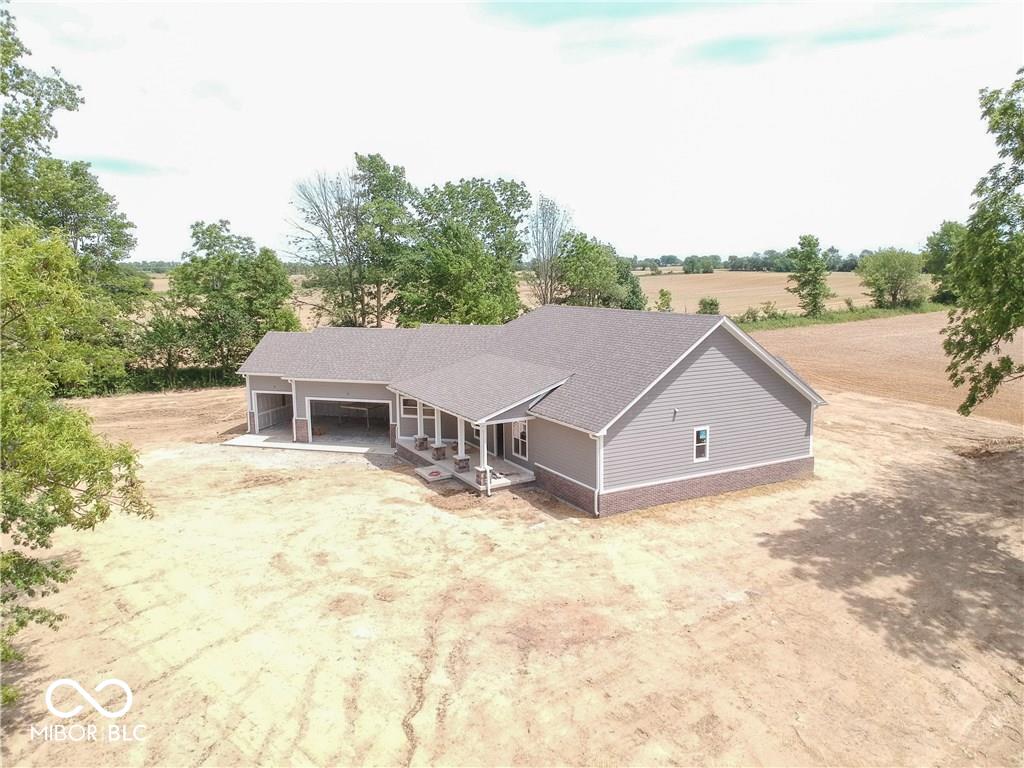 Greenwood, Indiana, 46143, United States, 3 Bedrooms Bedrooms, ,2 BathroomsBathrooms,Residential,For Sale,2049041